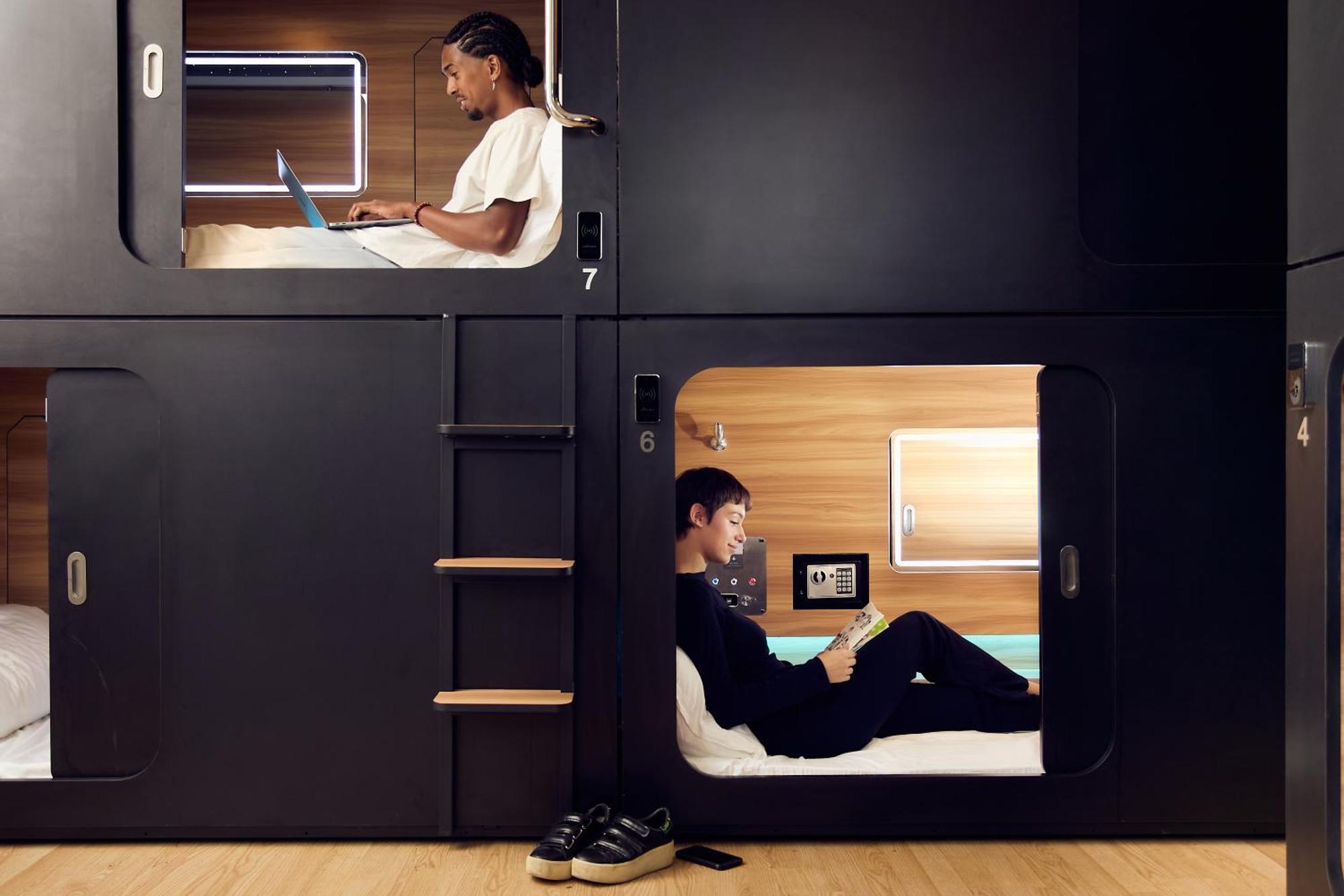Capsule Hotel Montréal Exterior foto